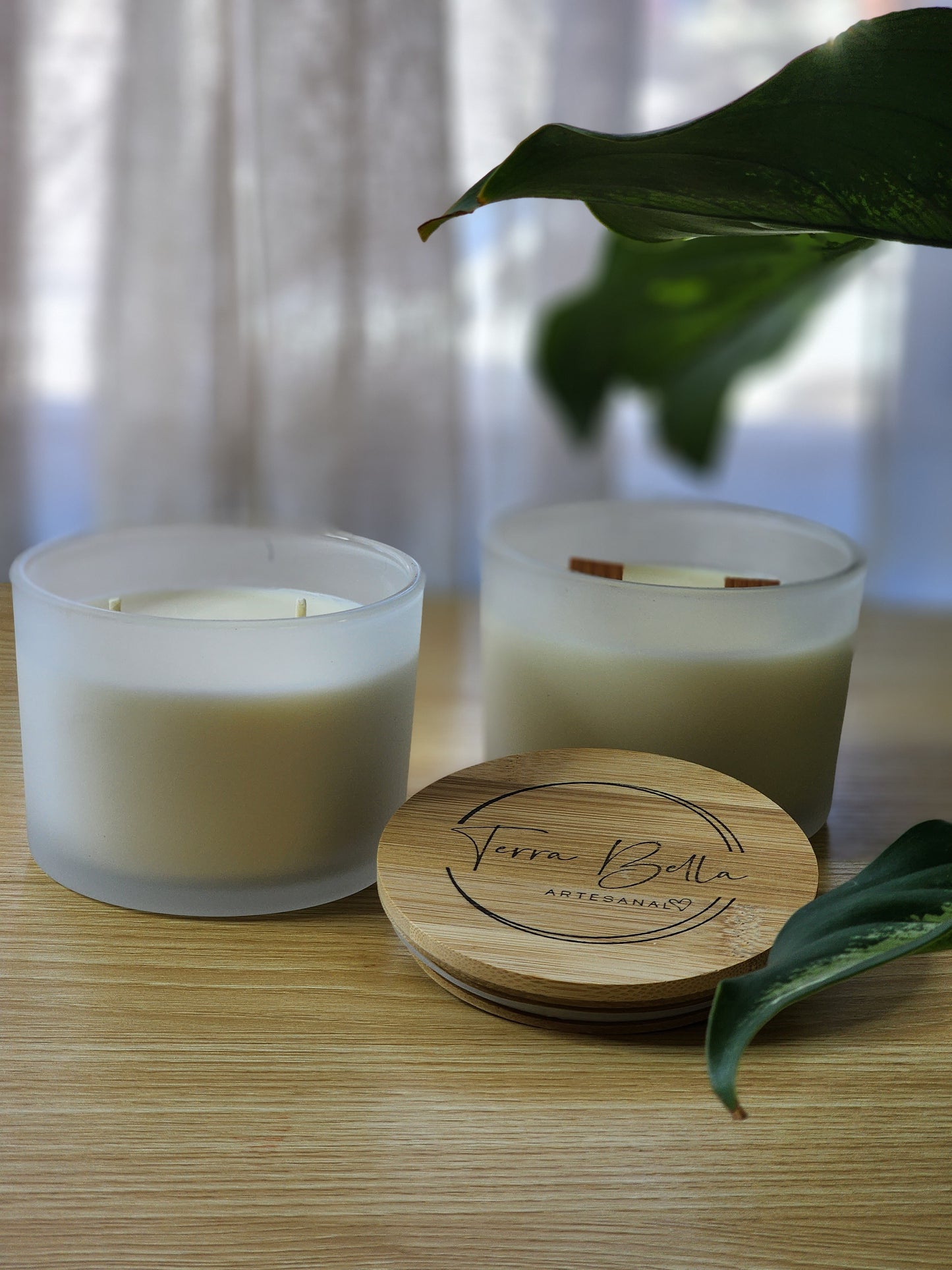 Aromas Candle